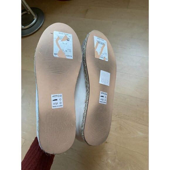 MATT & Nat Women BNWT "Maia" Espadrille Loafer White - Picture 5 of 7